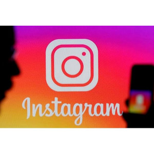 Gambar 500 Followers Instagram IndonesiaFast Bergaransi